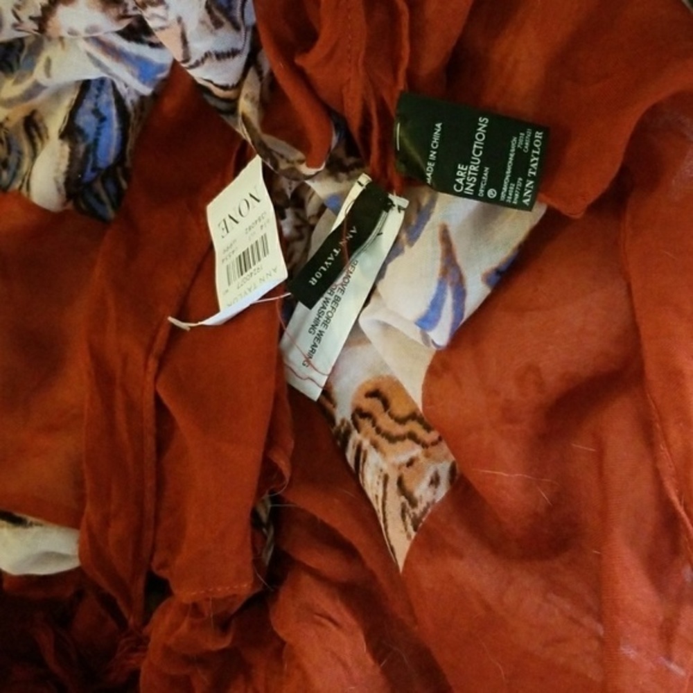 Ann Taylor Autumn Print Ginormous Scarf Nwt View 4